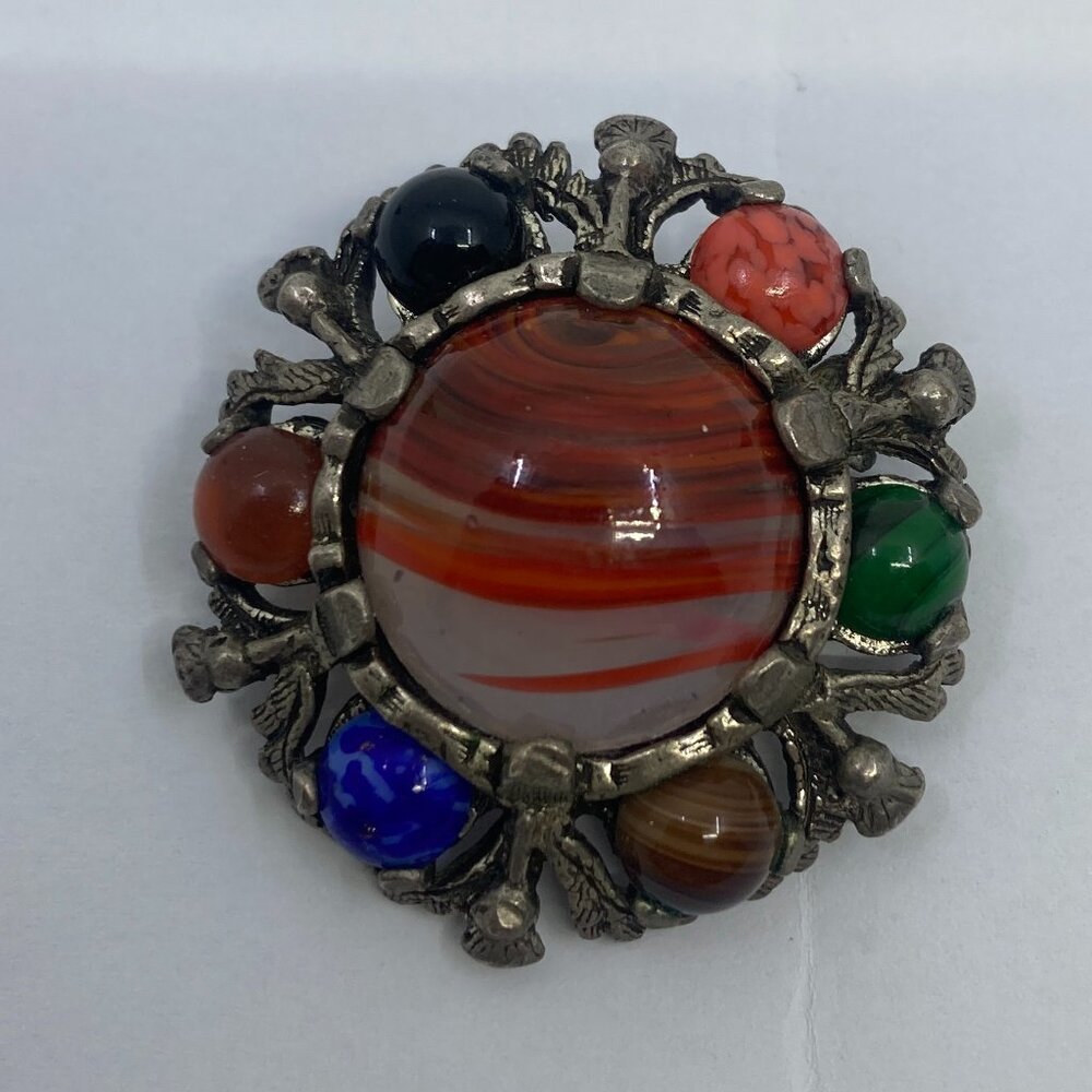 Vtg Miracle signed faux agate glass celtic United Kingdom brooch